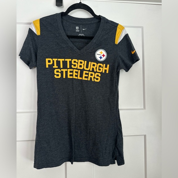 Nfl Nike Tops - Nike NFL Team Apparel Pittsburgh Steelers Women’s M V-Neck Tee